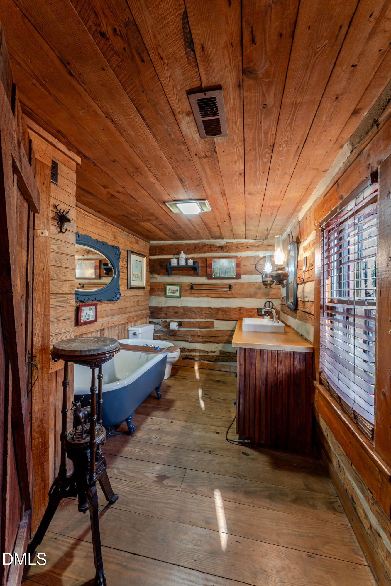 954 Huff Garrett Road Roxboro, NC 27574 - Photo 46 of 98 954 huff garrett INT-71