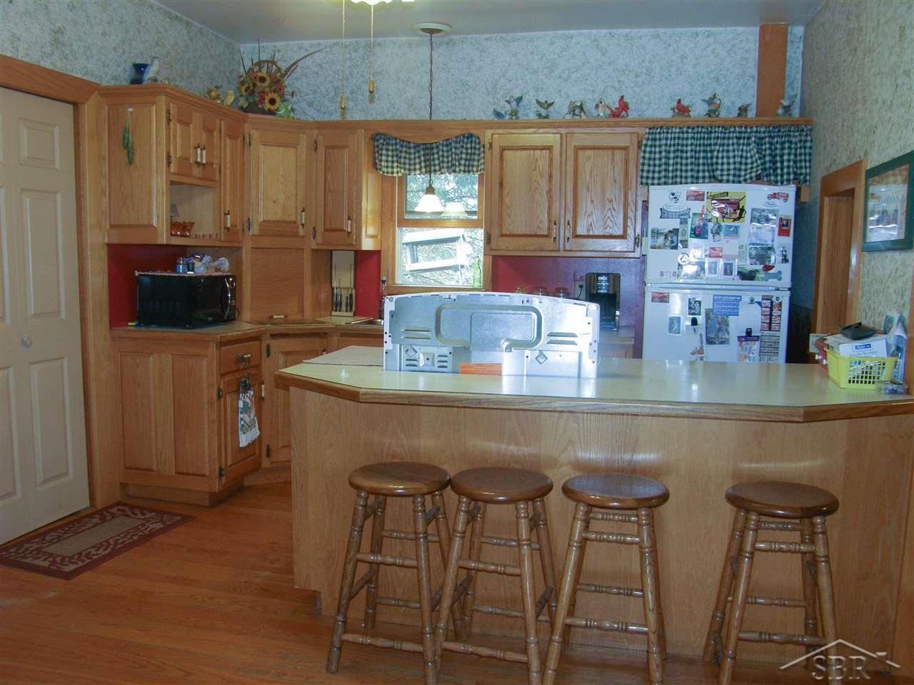 10707 Easton Road New Lothrop, MI 48460 - Photo 10 of 18 31328398-9.JPG