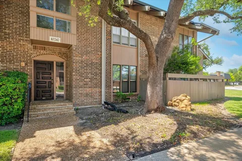 $374,999 | 10747 Park Village Place, Unit B, Dallas, TX 75230