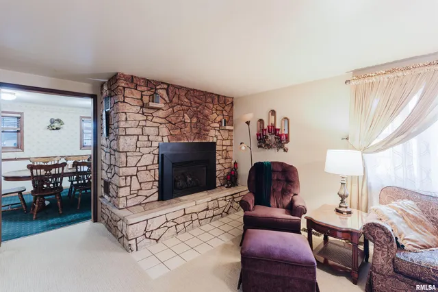 $155,000 | 100 East Rea Street, Benton, IL 62812