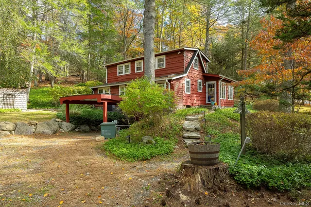 a house view with a garden space