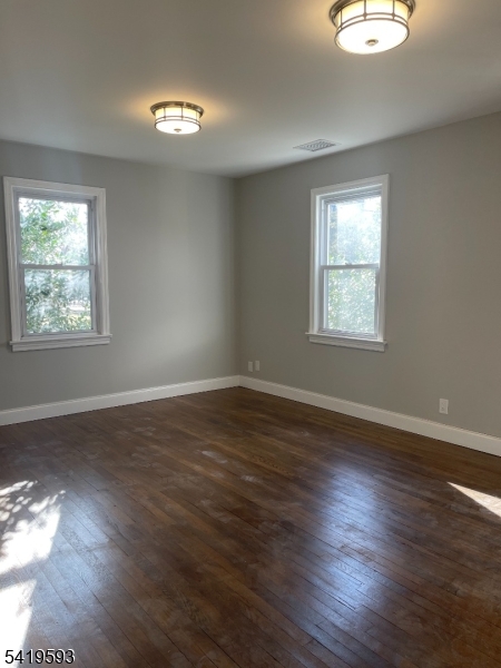 246 Beaverbrook Road Lincoln Park, NJ 07035 - Photo 9 of 28