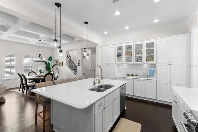 $799,900 | 503 Park Boulevard, Oldsmar, FL 34677