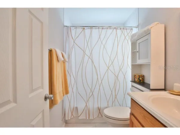 $2,750 | 422 Julia Place, Unit C, Sarasota, FL 34236