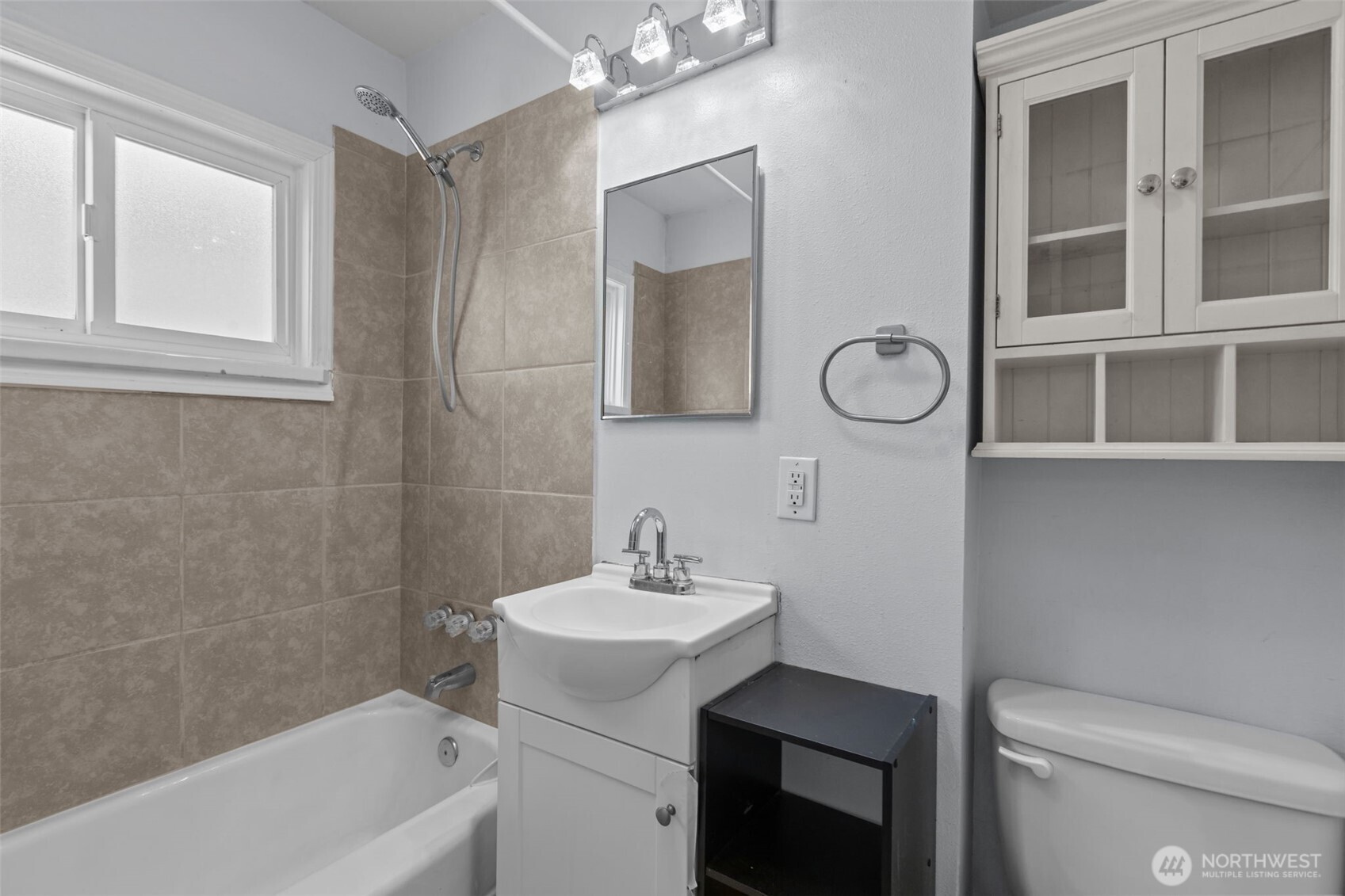 264 Taylor Avenue Northwest Renton, WA 98057 - Photo 20 of 35 Gallery Image 20