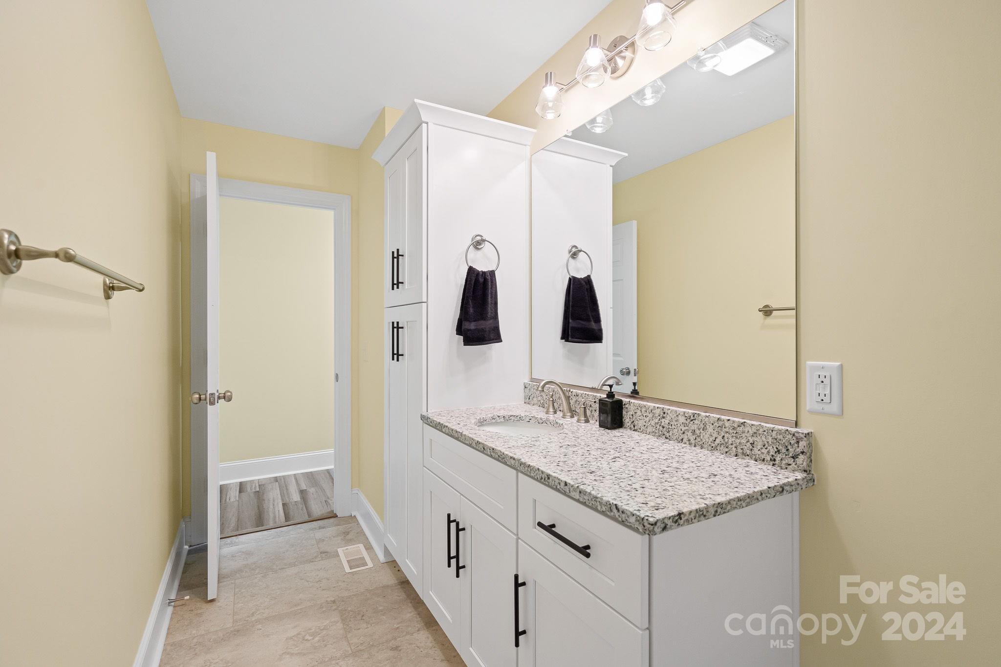 358 Colonial Road Asheboro, NC 27205 - Photo 20 of 43 Gallery Image 20
