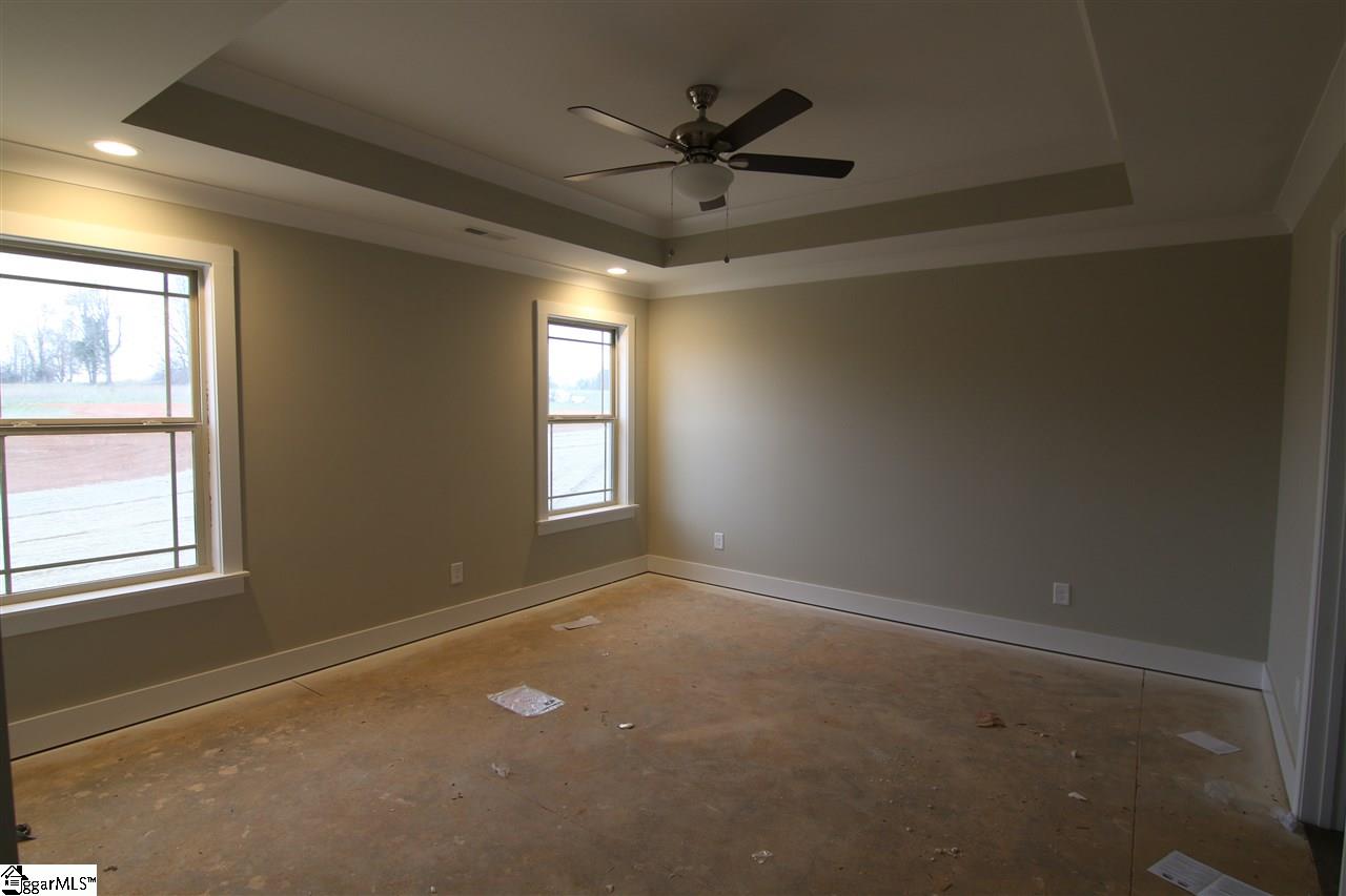 241 State Rd S-42-941 Campobello, SC 29322 - Photo 6 of 10