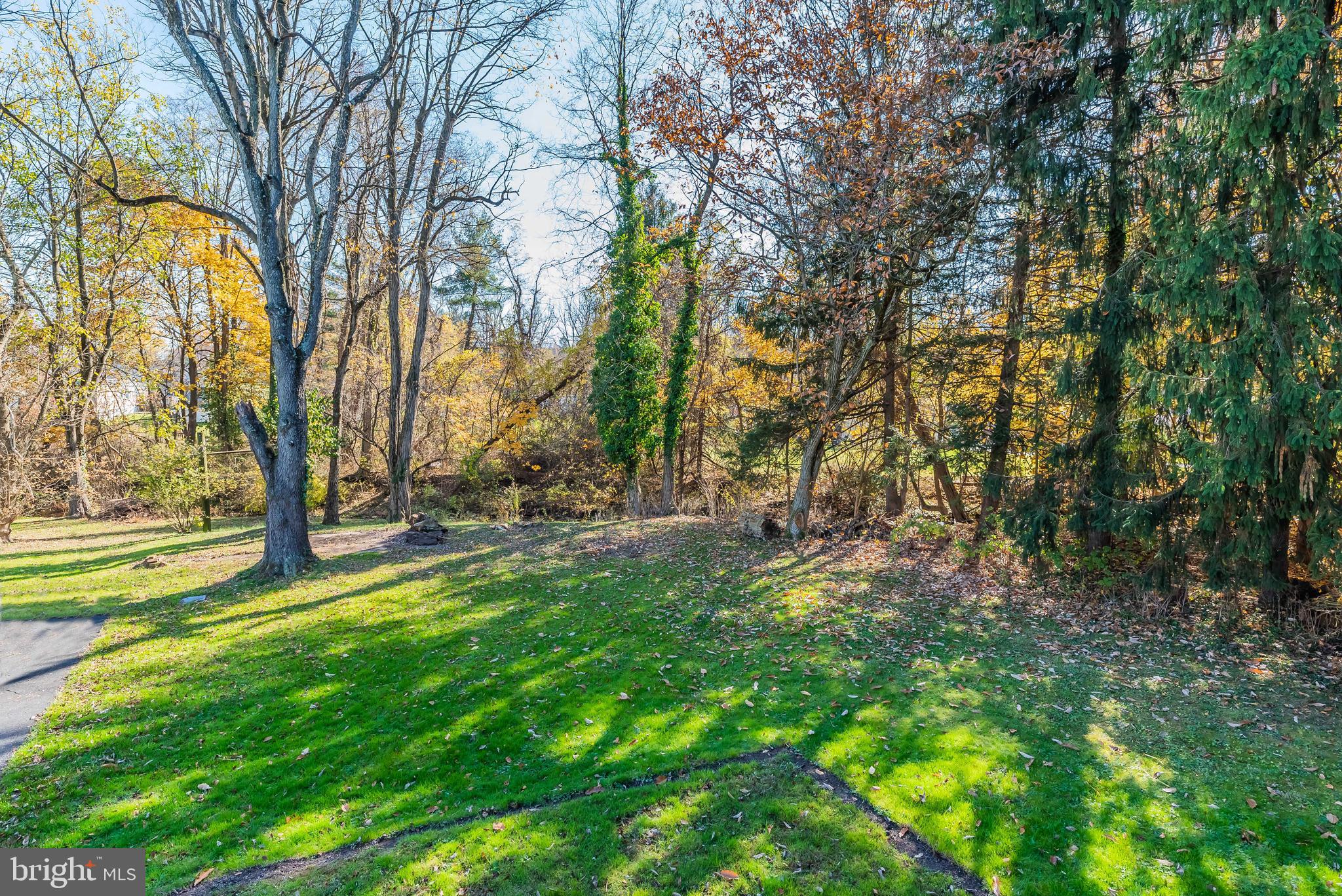 302 Lewisberry Road New Cumberland, PA 17070 - Photo 25 of 30 Gallery Image 25