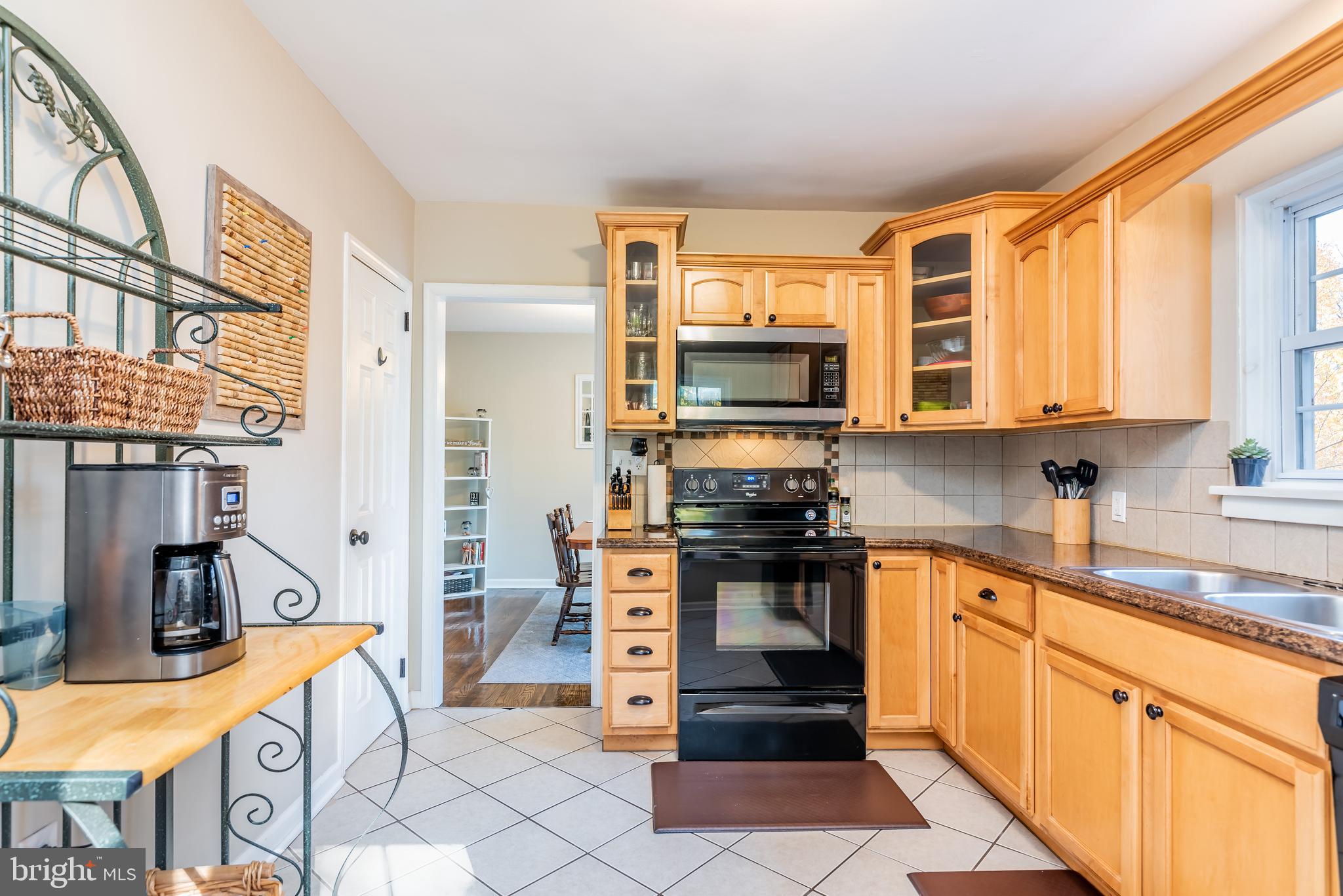 302 Lewisberry Road New Cumberland, PA 17070 - Photo 9 of 30 Gallery Image 9