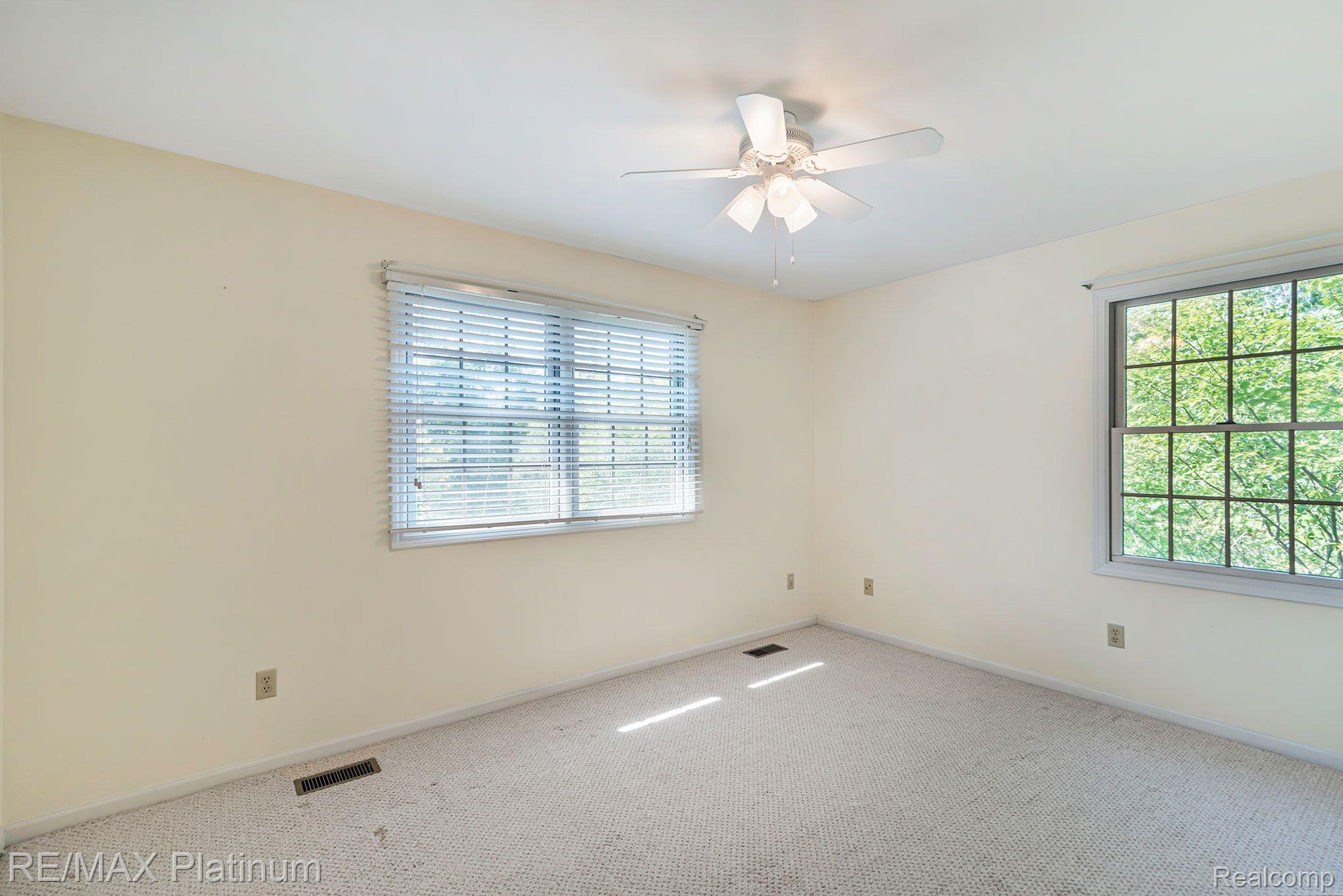 1264 Elms Road Flint, MI 48532 - Photo 27 of 46 Gallery Image 27
