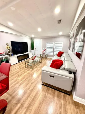 $3,000 | 5371 Northwest 200th Terrace, Miami Gardens, FL 33055