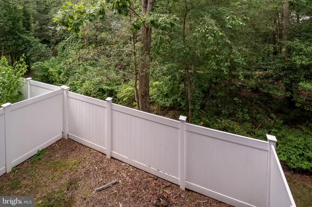 $3,100 | 7530 Stonehouse Run Drive, Glen Burnie, MD 21060