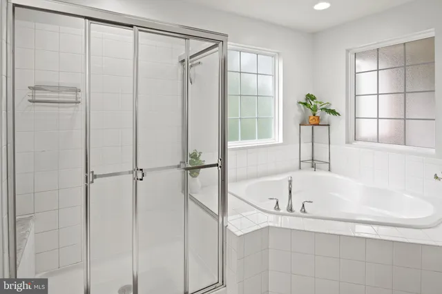 $3,100 | 7530 Stonehouse Run Drive, Glen Burnie, MD 21060