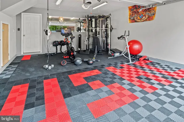 $3,100 | 7530 Stonehouse Run Drive, Glen Burnie, MD 21060