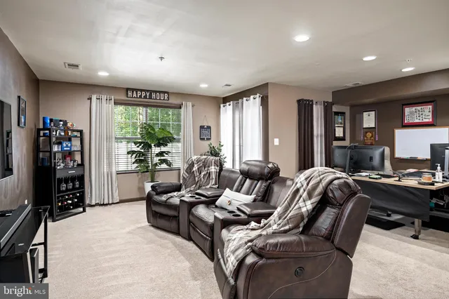 $3,100 | 7530 Stonehouse Run Drive, Glen Burnie, MD 21060