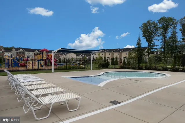 $3,100 | 7530 Stonehouse Run Drive, Glen Burnie, MD 21060