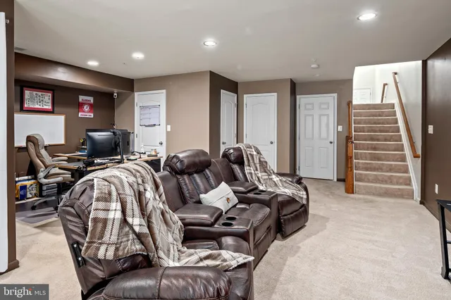 $3,100 | 7530 Stonehouse Run Drive, Glen Burnie, MD 21060