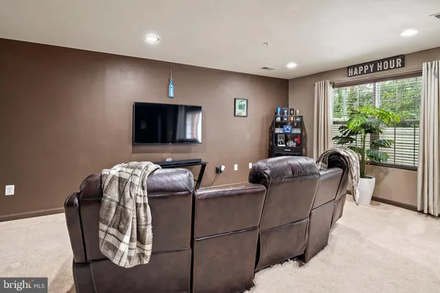 $3,100 | 7530 Stonehouse Run Drive, Glen Burnie, MD 21060