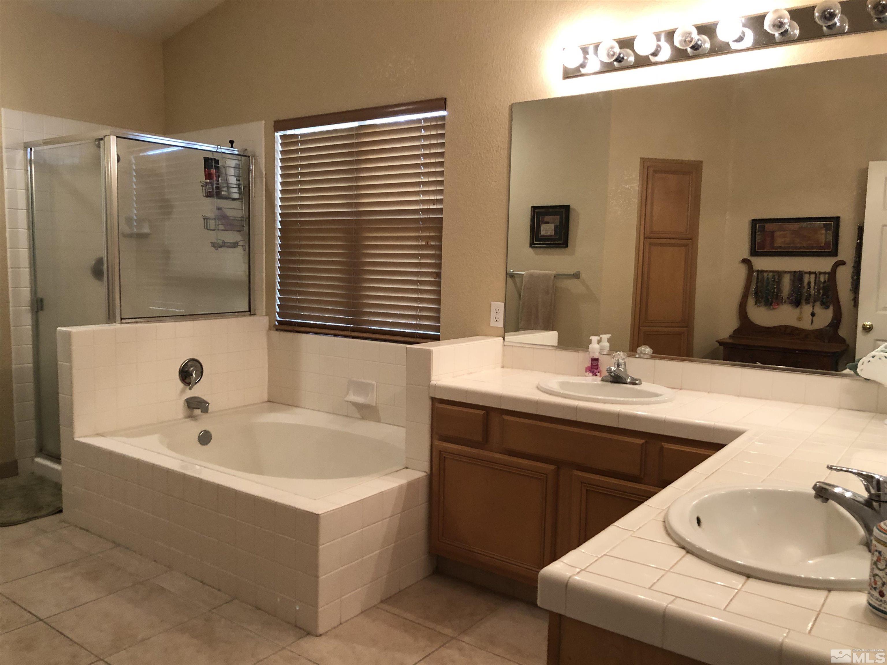 10 Snowball Court Reno, NV 89511 - Photo 8 of 17 Photo 8