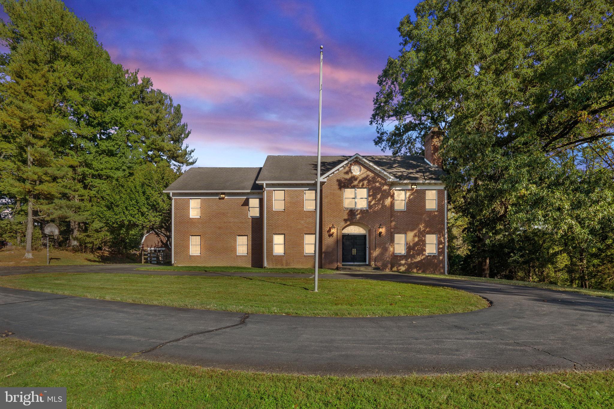 9200 Falls Run Road Great Falls, VA 22066 - Photo 38 of 38