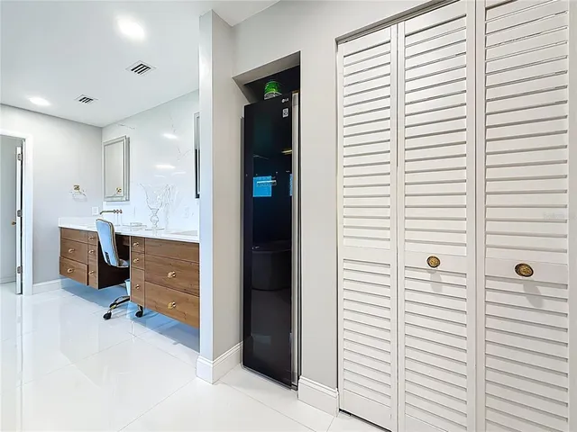 $1,525,000 | 8693 15th Street North, St. Petersburg, FL 33702