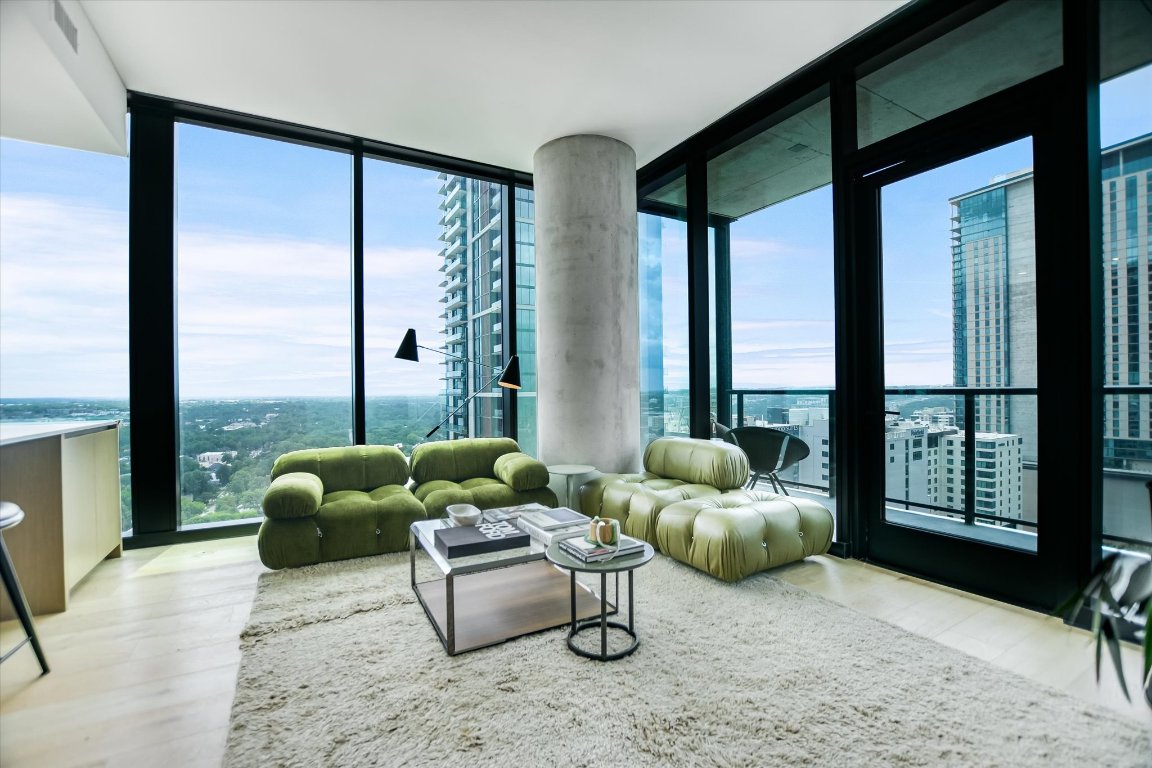 610 Davis Street, Unit 1902 Austin, TX 78701 - Photo 7 of 34