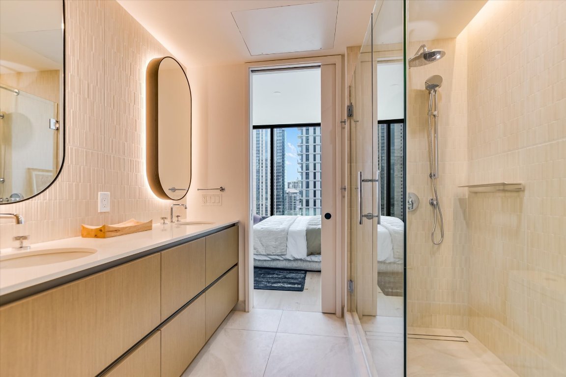 610 Davis Street, Unit 1902 Austin, TX 78701 - Photo 10 of 34