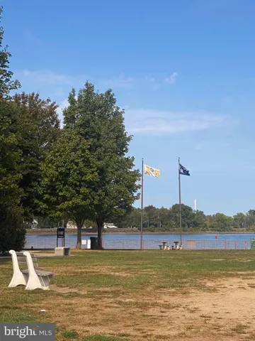 $260,000 | 416 St Mary Street, Burlington, NJ 08016