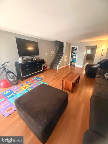 $260,000 | 416 St Mary Street, Burlington, NJ 08016