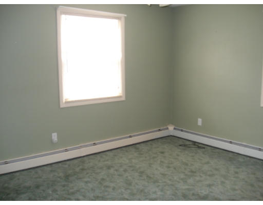 7 Temi Road Peabody, MA 01960 - Photo 4 of 7 Gallery Image 4