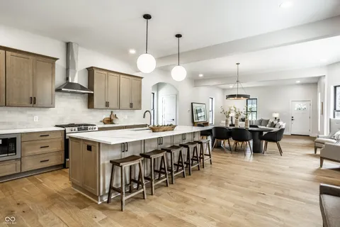 $524,900 | 3868 North Park Avenue, Indianapolis, IN 46205