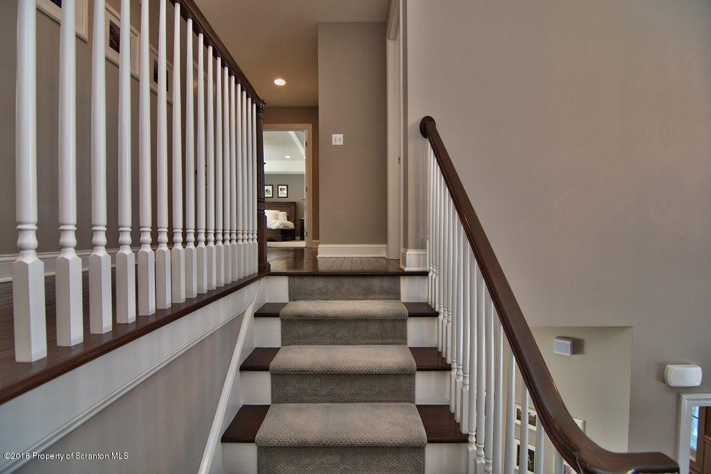 126 Highland Road Moscow, PA 18444 - Photo 45 of 77 a view of entryway