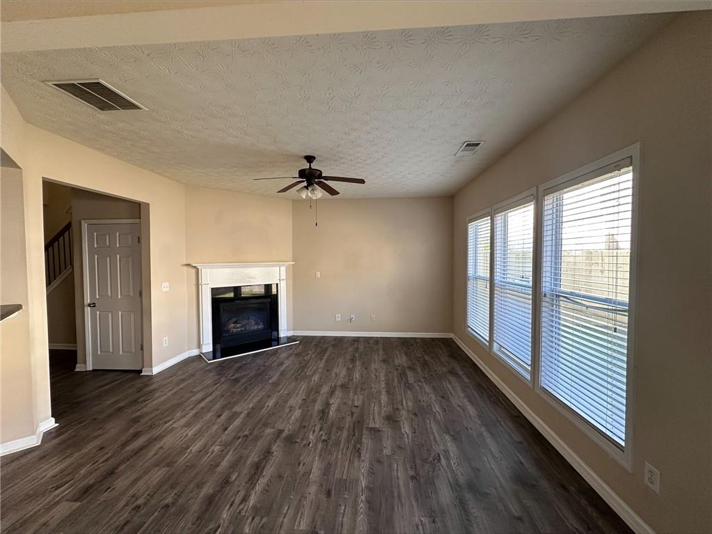 827 Forsythia Way Canton, GA 30114 - Photo 5 of 17