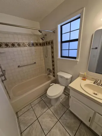 $2,400 | 57 Shores Boulevard, St. Augustine, FL 32086