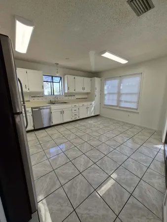 $2,400 | 57 Shores Boulevard, St. Augustine, FL 32086