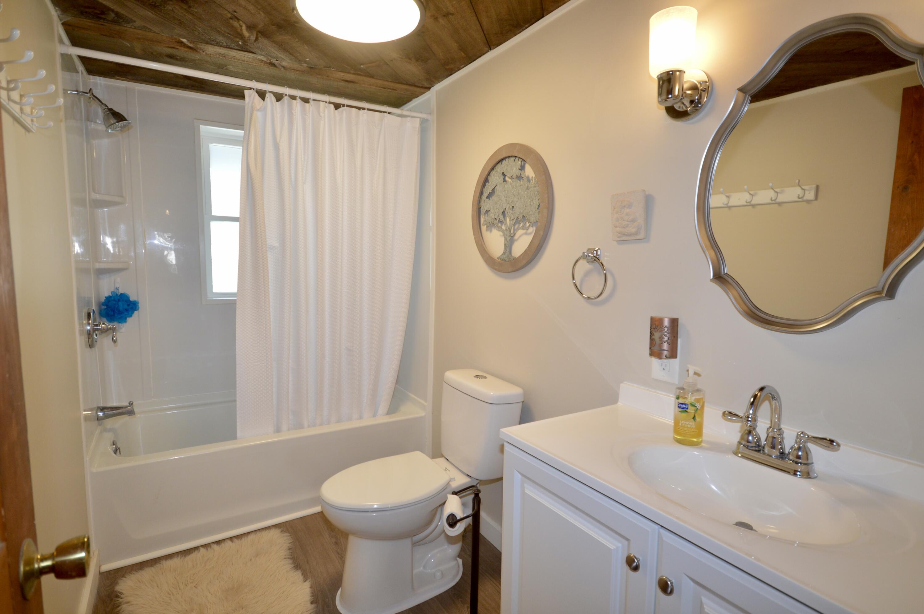846 Kennebec Road Hampden, ME 04444 - Photo 19 of 28 DSC_0076