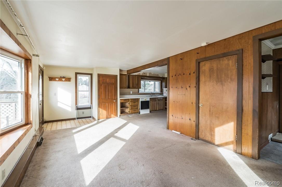 5241 Brooklyn Road Jackson, MI 49201 - Photo 13 of 32 14