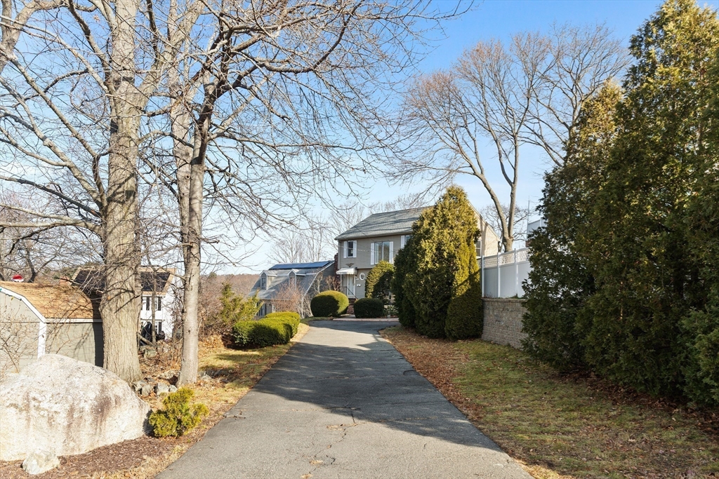 99 Maplewood Road Lynn, MA 01904 - Photo 2 of 33 Gallery Image 2