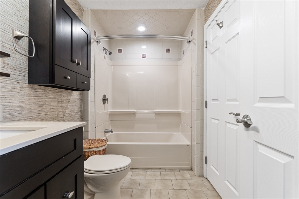 99 Maplewood Road Lynn, MA 01904 - Photo 26 of 33 Gallery Image 26