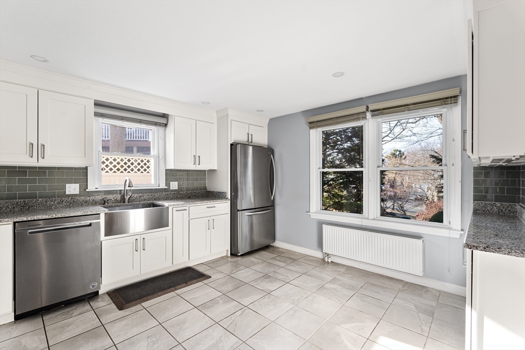 99 Maplewood Road Lynn, MA 01904 - Photo 6 of 33 Gallery Image 6