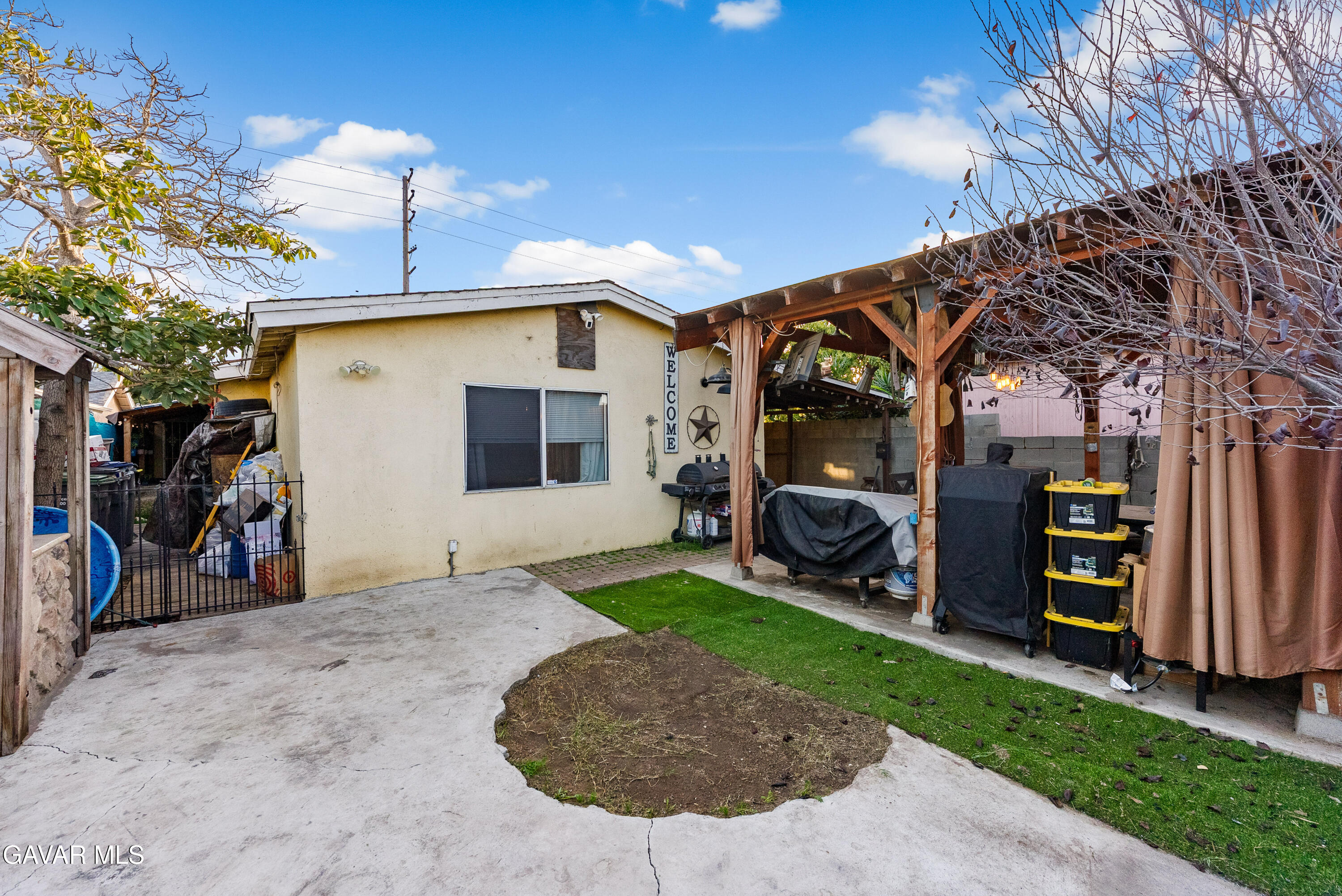 413 West 223rd Street Carson, CA 90745 - Photo 38 of 39 223rd St-38