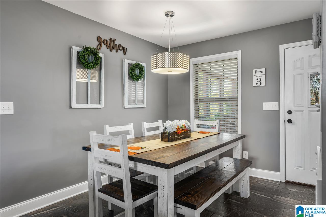 2500 Chelsea Way Warrior, AL 35180 - Photo 4 of 27