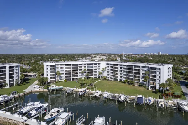 $6,000 | 1648 Jupiter Cove Drive, Unit 609B, Jupiter, FL 33469