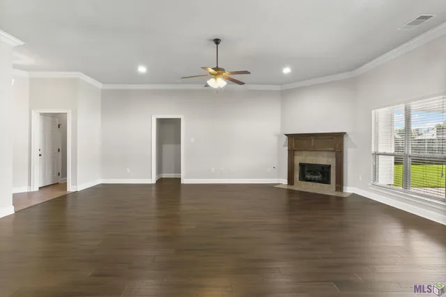 $319,900 | 13353 Rue Maison Boulevard, Gonzales, LA 70737