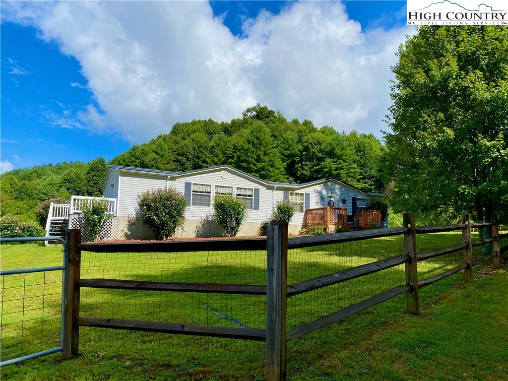 360 Sherwood Road Vilas, NC 28692 - Photo 1 of 20 Gallery Image 1
