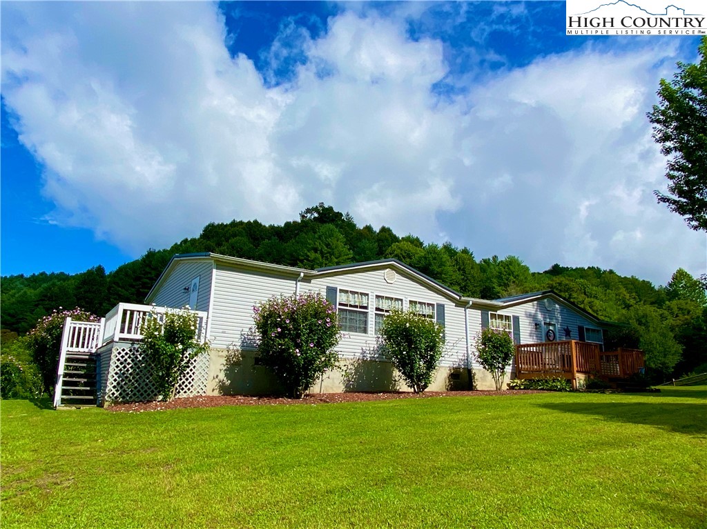 360 Sherwood Road Vilas, NC 28692 - Photo 20 of 20 Gallery Image 20