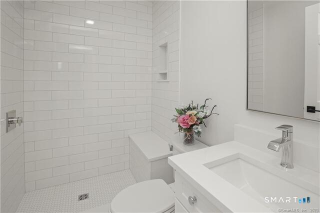 421-ab Shelton Road Trumbull, CT 06611 - Photo 14 of 33