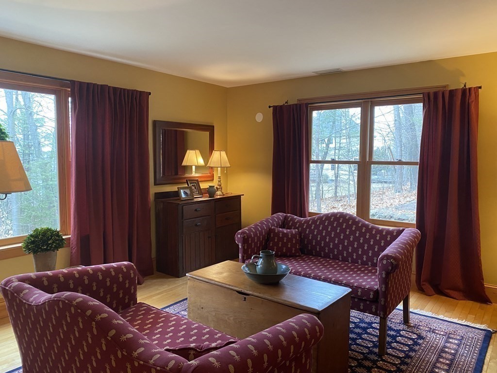 26 Mt Warner Road Hadley, MA 01035 - Photo 7 of 28 Gallery Image 7