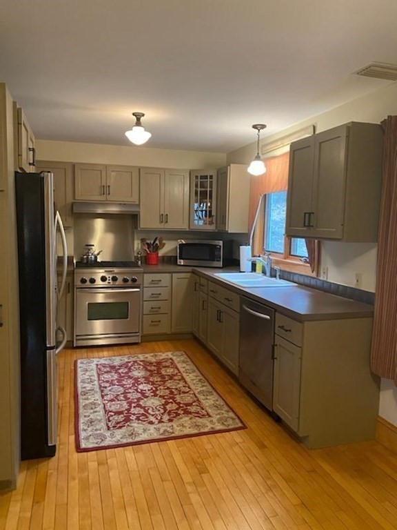 26 Mt Warner Road Hadley, MA 01035 - Photo 10 of 28 Gallery Image 10