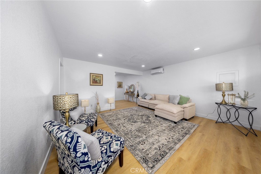 424 East 1st Street Rialto, CA 92376 - Photo 7 of 45